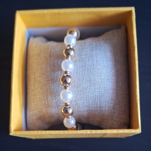 Nicole Miller White and Gold Beaded Bracelet - Picture 2 of 2
